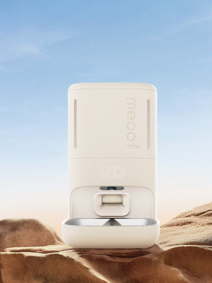Smart Automatic Pet Feeder with App, 1080p Camera Option and Dual Compartments
